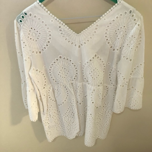 NWT eyelet detail boho tunic - Picture 7 of 8